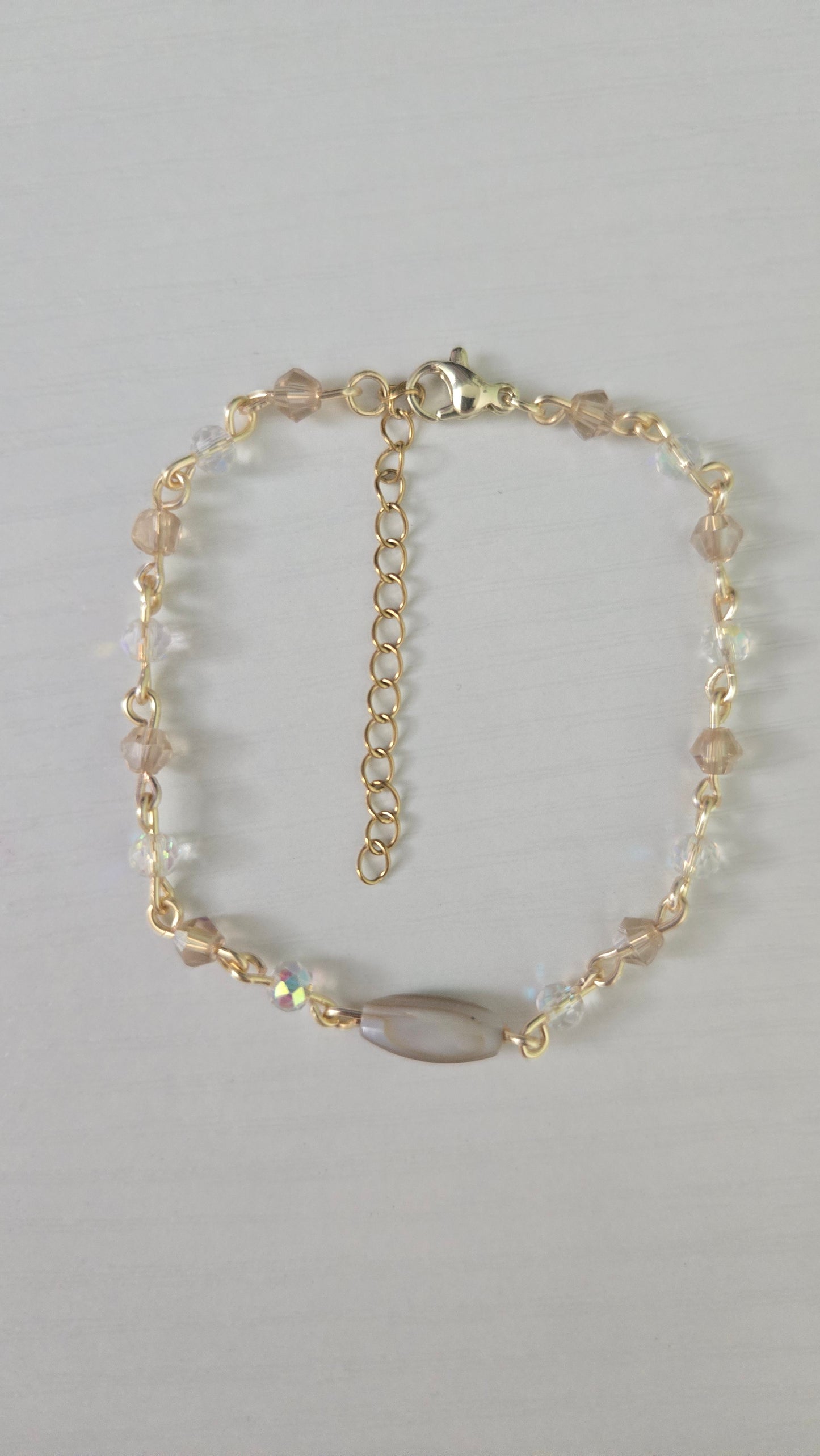 Iridescent Oceanic Bracelet Gold