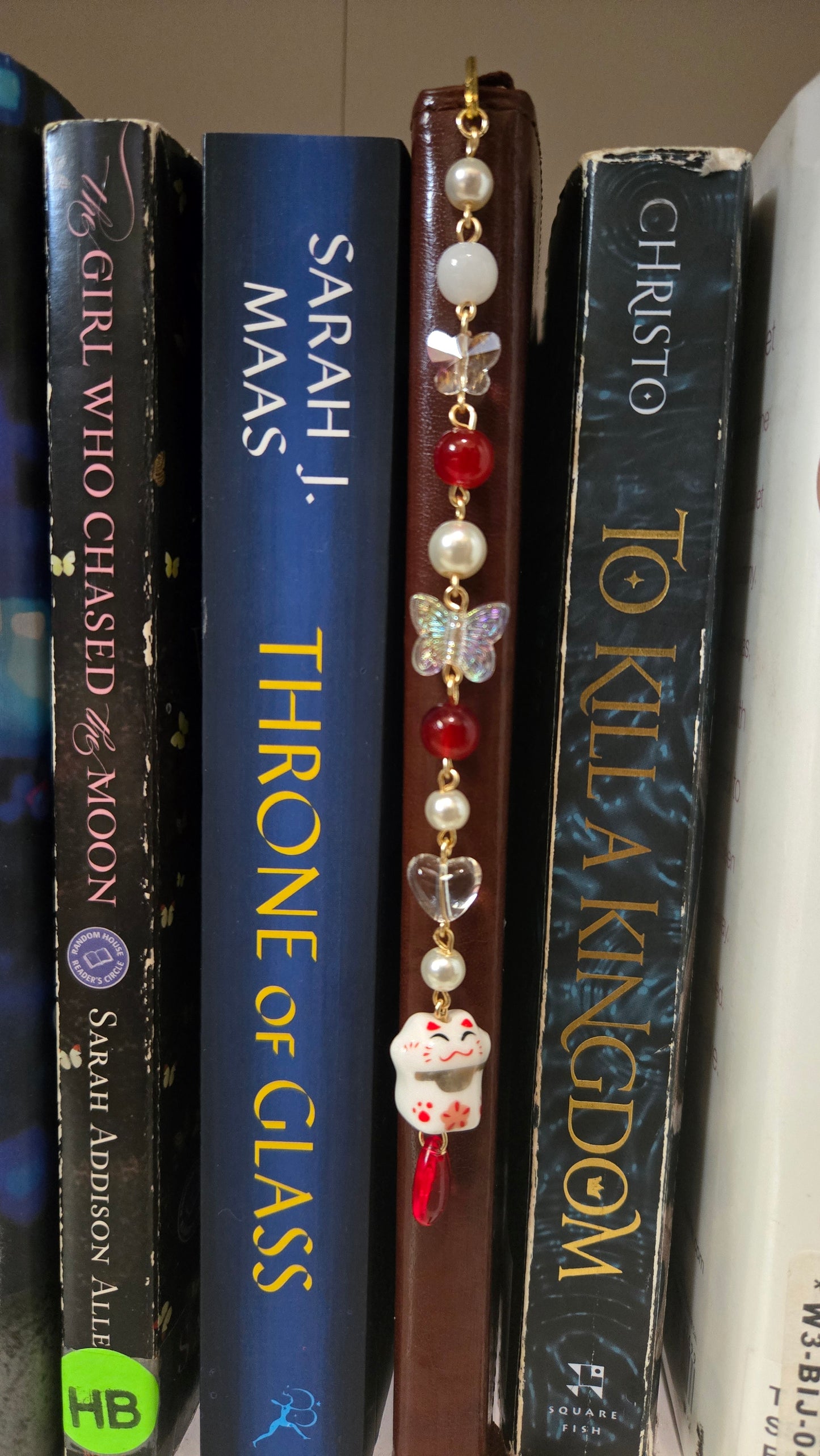 Waving Cat Bookmark