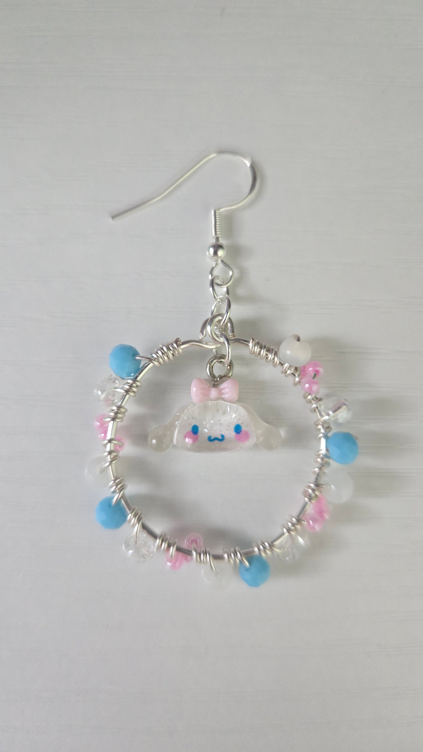 Cinnamoroll Small Wire-wrapped Earrings