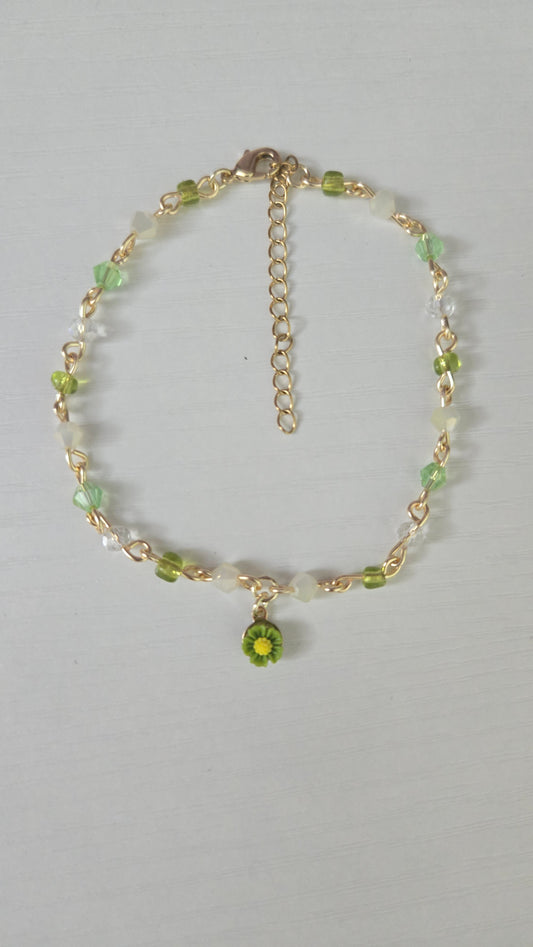 Green Daisy Bracelet