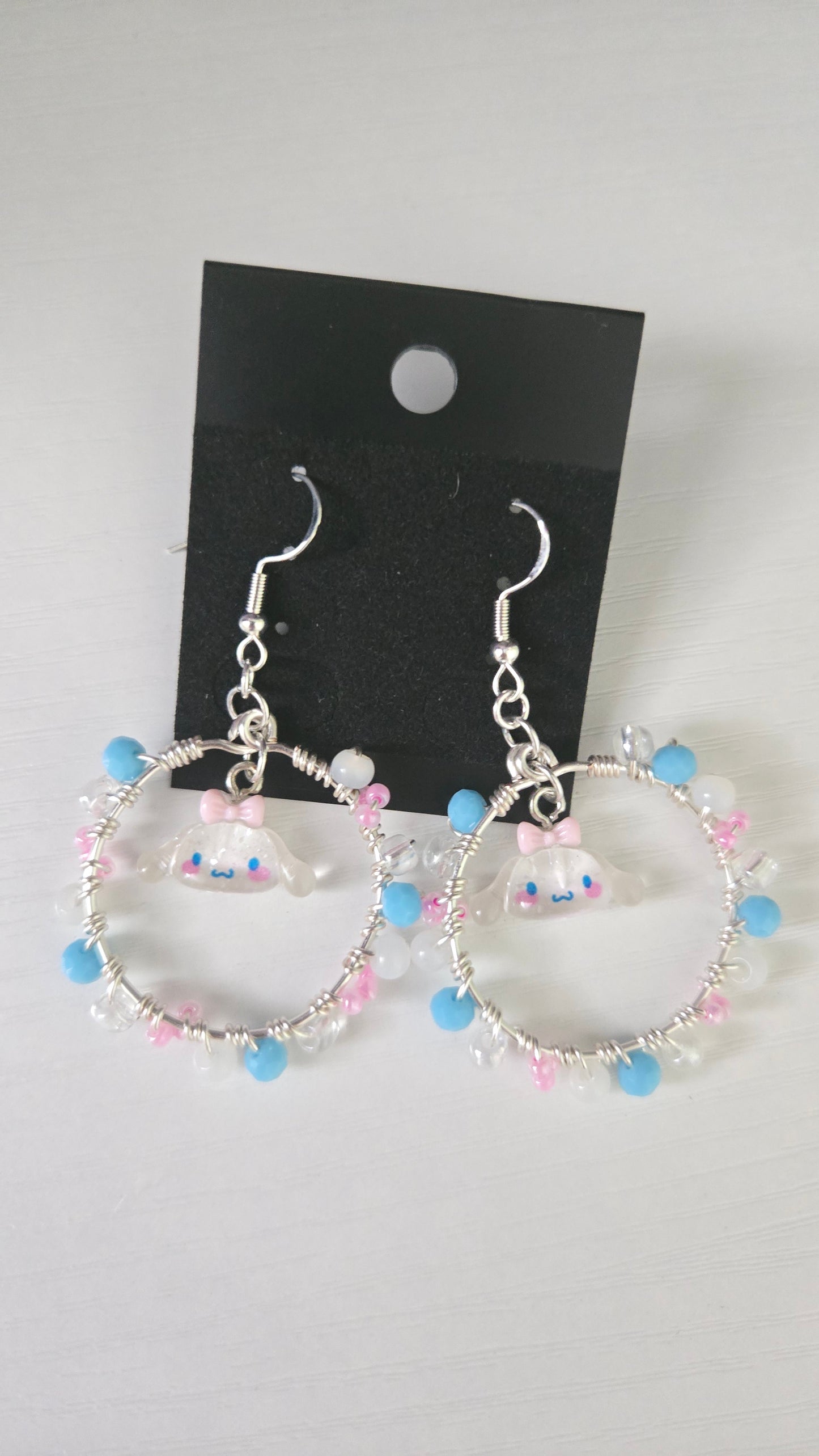 Cinnamoroll Small Wire-wrapped Earrings